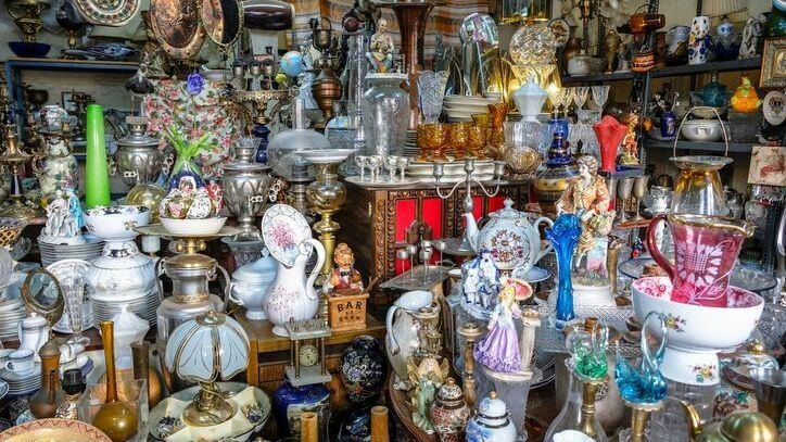 Antique china buyers Myers Park North Carolina. Updated 2025